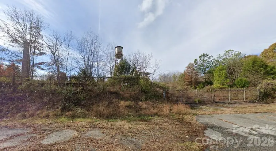 221 Pond Street, Lexington, NC 27292 - #2