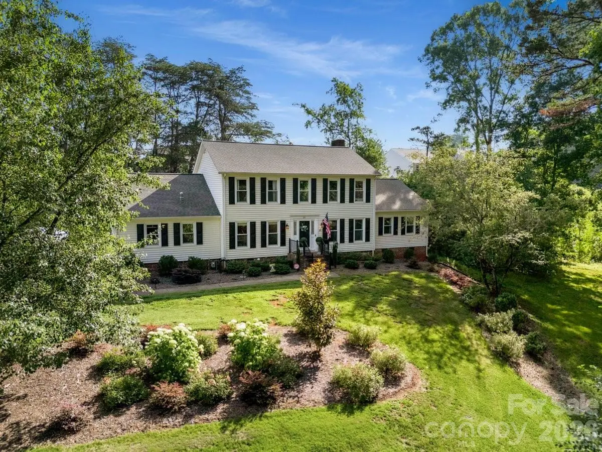 1171 37th Avenue Drive Ne, Hickory, NC 28601 - #1
