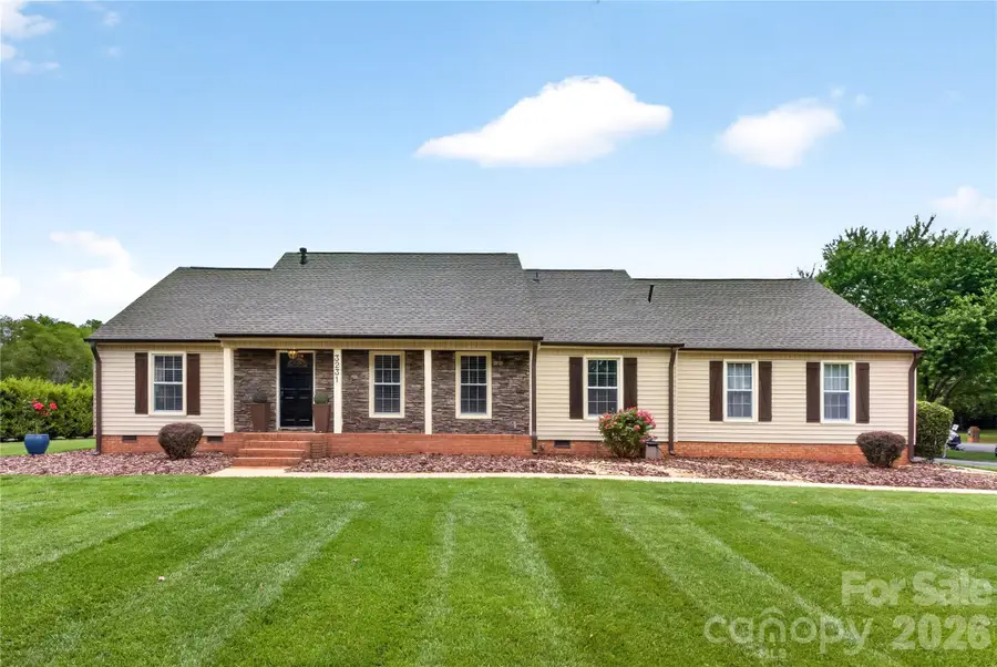 3231 Windrow Lane, Matthews, NC 28105 - #3