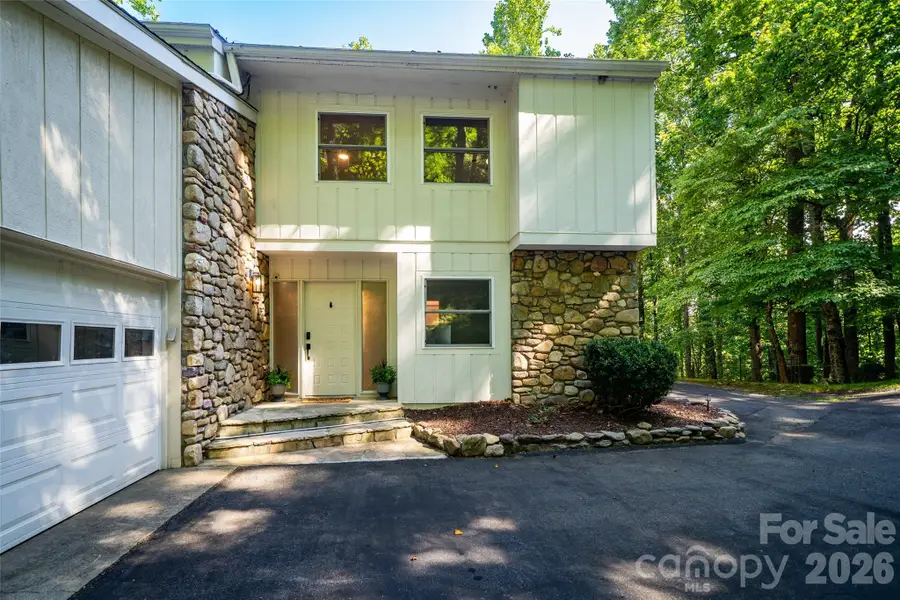 27 Walnut Drive, Mills River, NC 28759 - #2