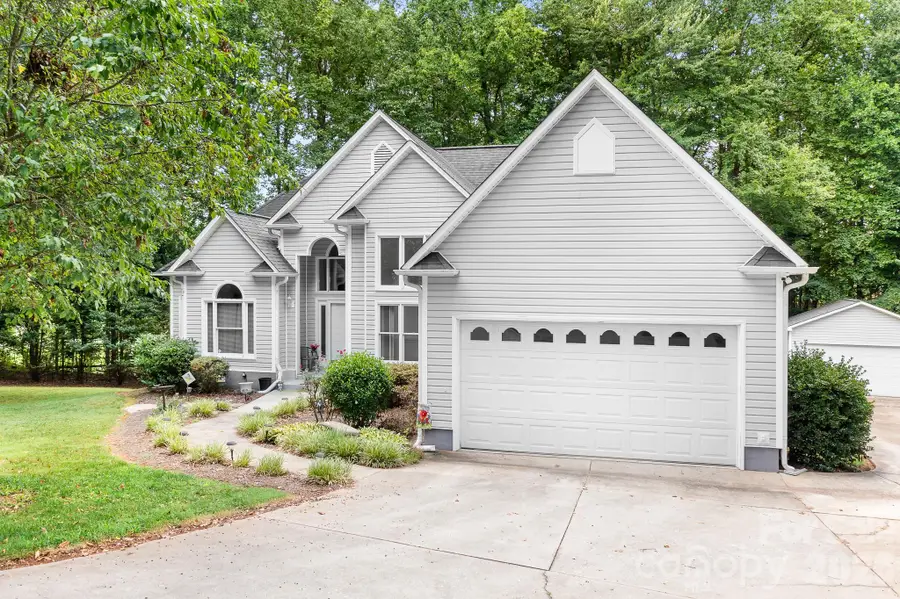 135 Pinecroft Court, Troutman, NC 28166 - #3