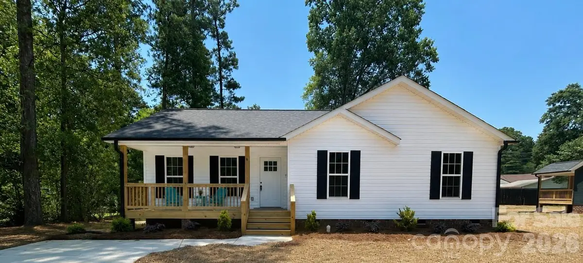 8 Wray Street, York, SC 29745 - #1