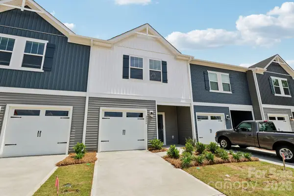3149 Ophelia Alley, Charlotte, NC 28213
