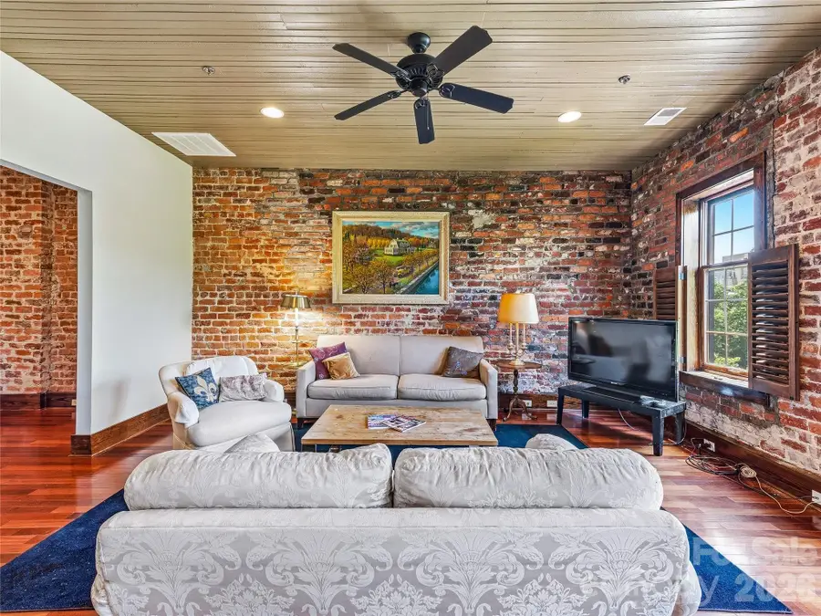 33 Patton Avenue #301, Asheville, NC 28801 - #3