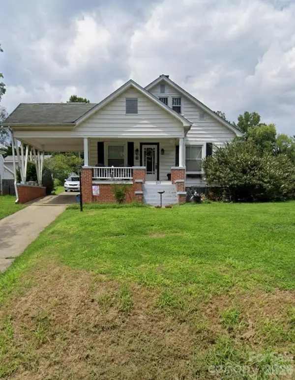 511 Lower Creek Drive Ne, Lenoir, NC 28645