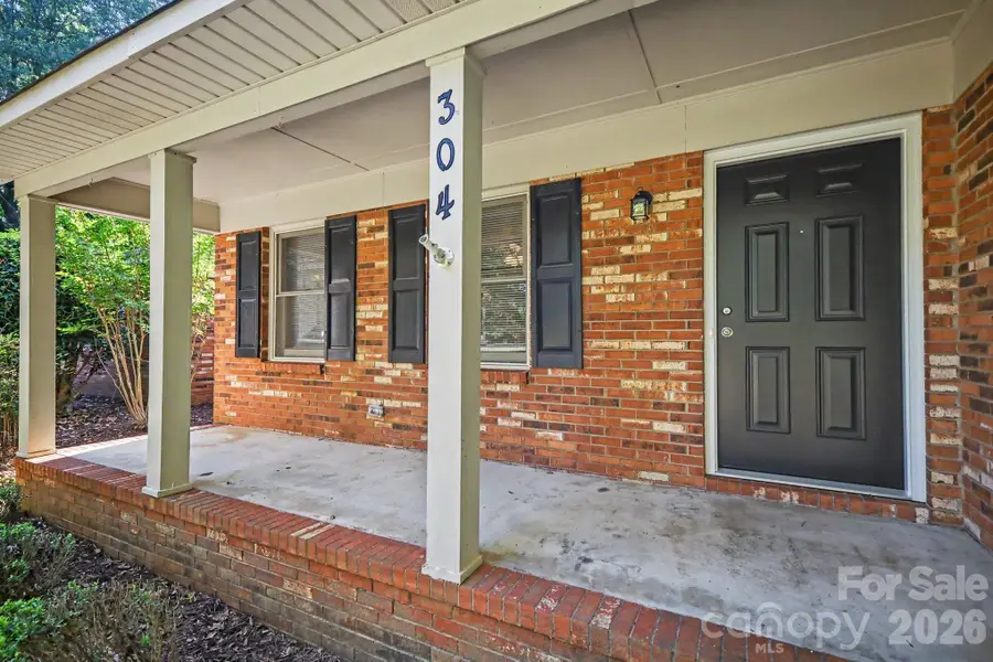 304 Julia Drive, Lincolnton, NC 28092 - #3