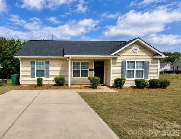4604 Palm Breeze Lane, Charlotte, NC 28208
