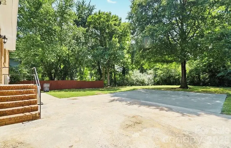 6315 Spring Garden Lane, Charlotte, NC 28213 - #2