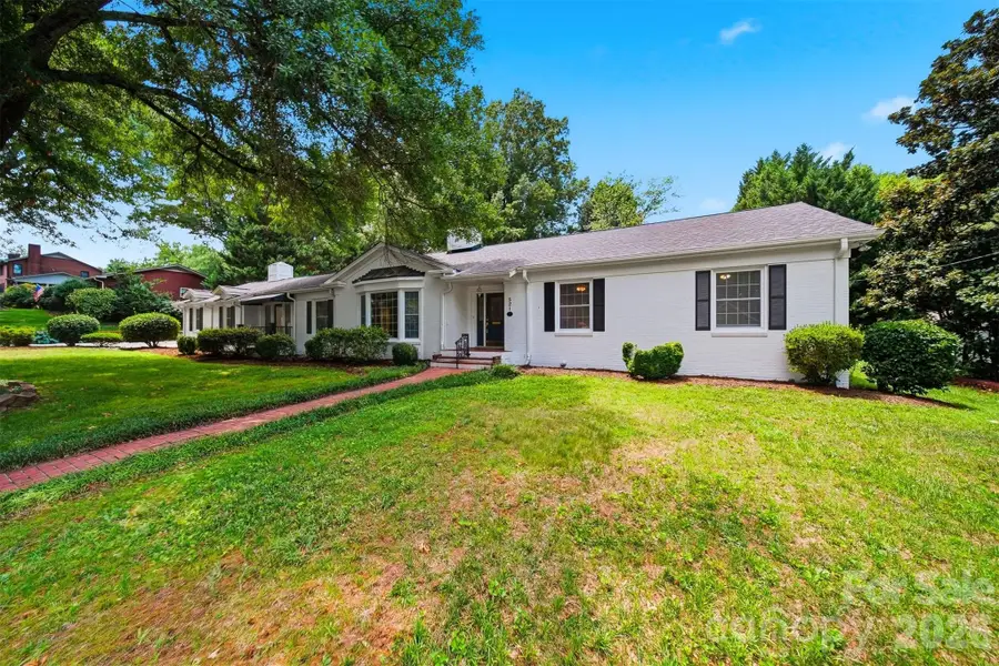 521 5th Street Nw, Hickory, NC 28601 - #3