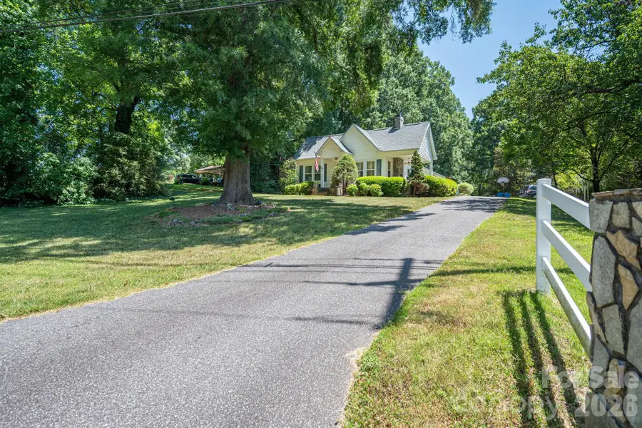 3512 Red Norris Drive, Maiden, NC 28650 - #2