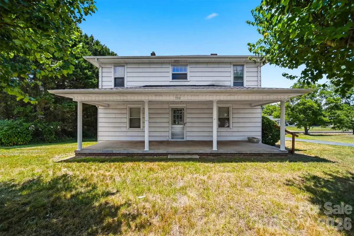 592 Main Street, Hudson, NC 28638 - #1
