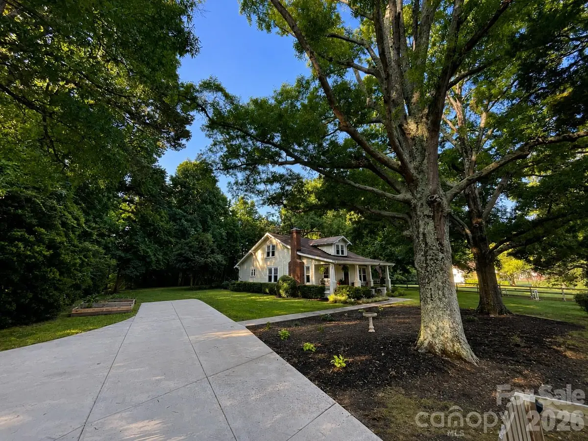 3514 Kelly Road, Charlotte, NC 28216 - #1