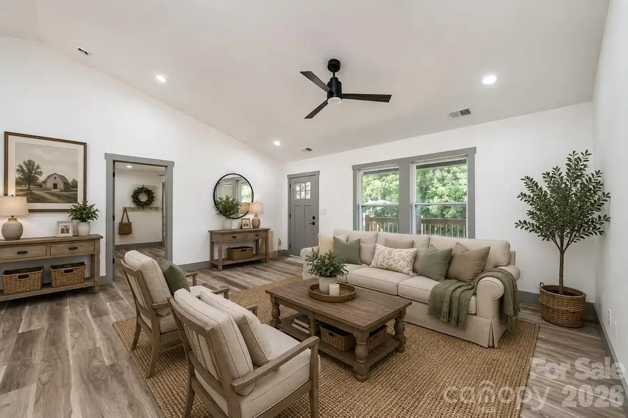 2059 Bailey Drive, Hickory, NC 28601 - #3