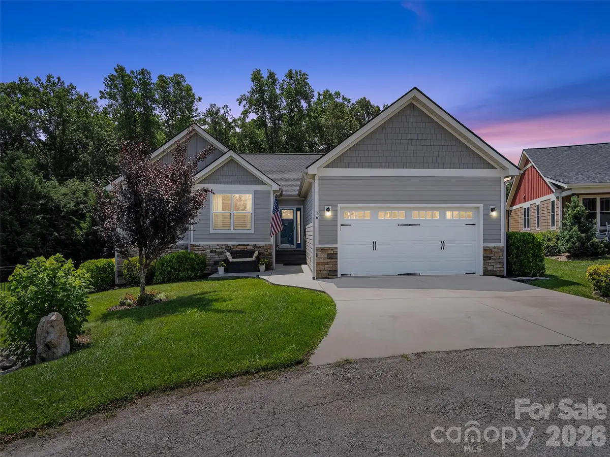 76 S Anvil Avenue, Hendersonville, NC 28792 - #1