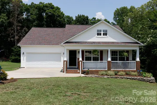1507 Meadow Glen Lane, Rock Hill, SC 29730