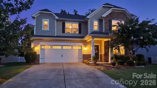 1005 Wainscott Drive, Waxhaw, NC 28173