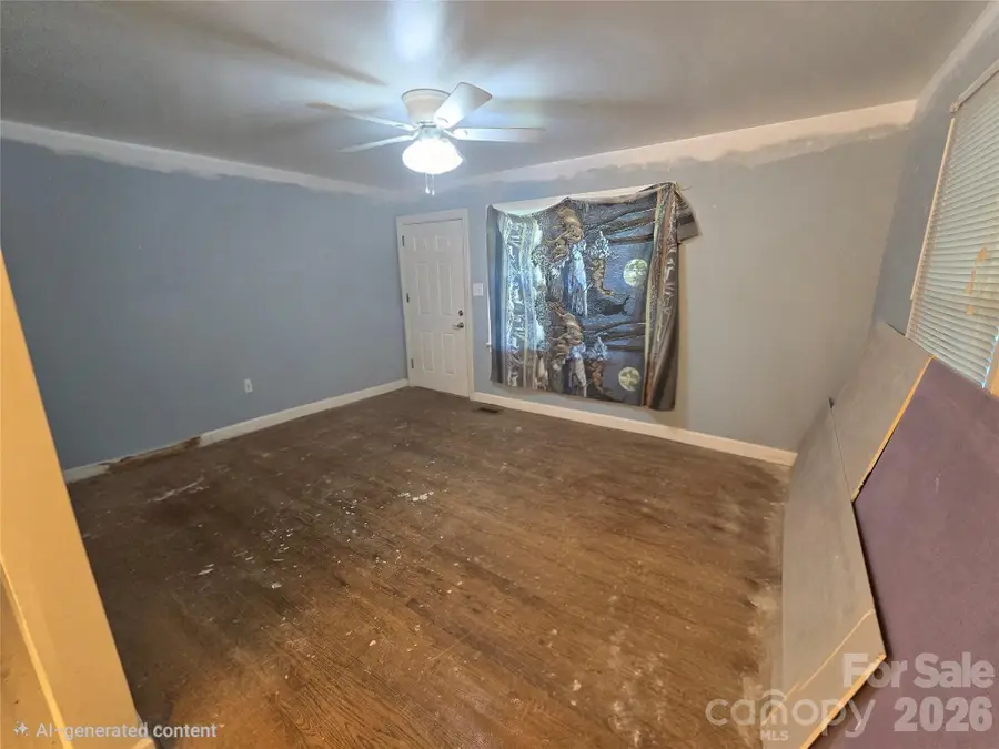1108 2nd Street Se, Conover, NC 28613 - #3