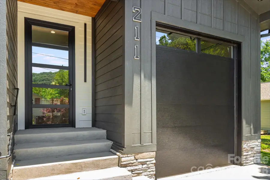 211 Ruby Avenue, Black Mountain, NC 28711 - #3