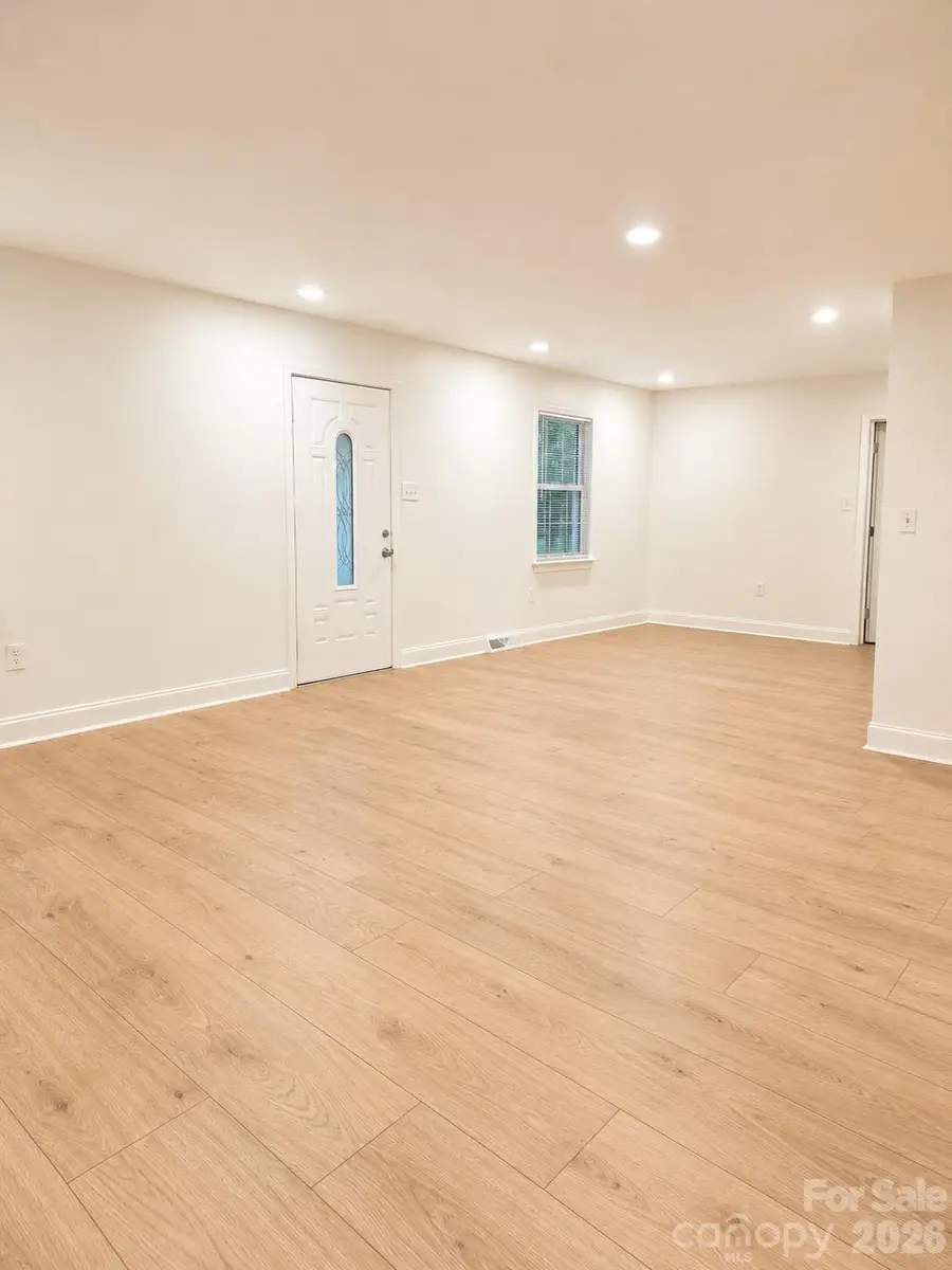 2007 Highland Street, Charlotte, NC 28208 - #2