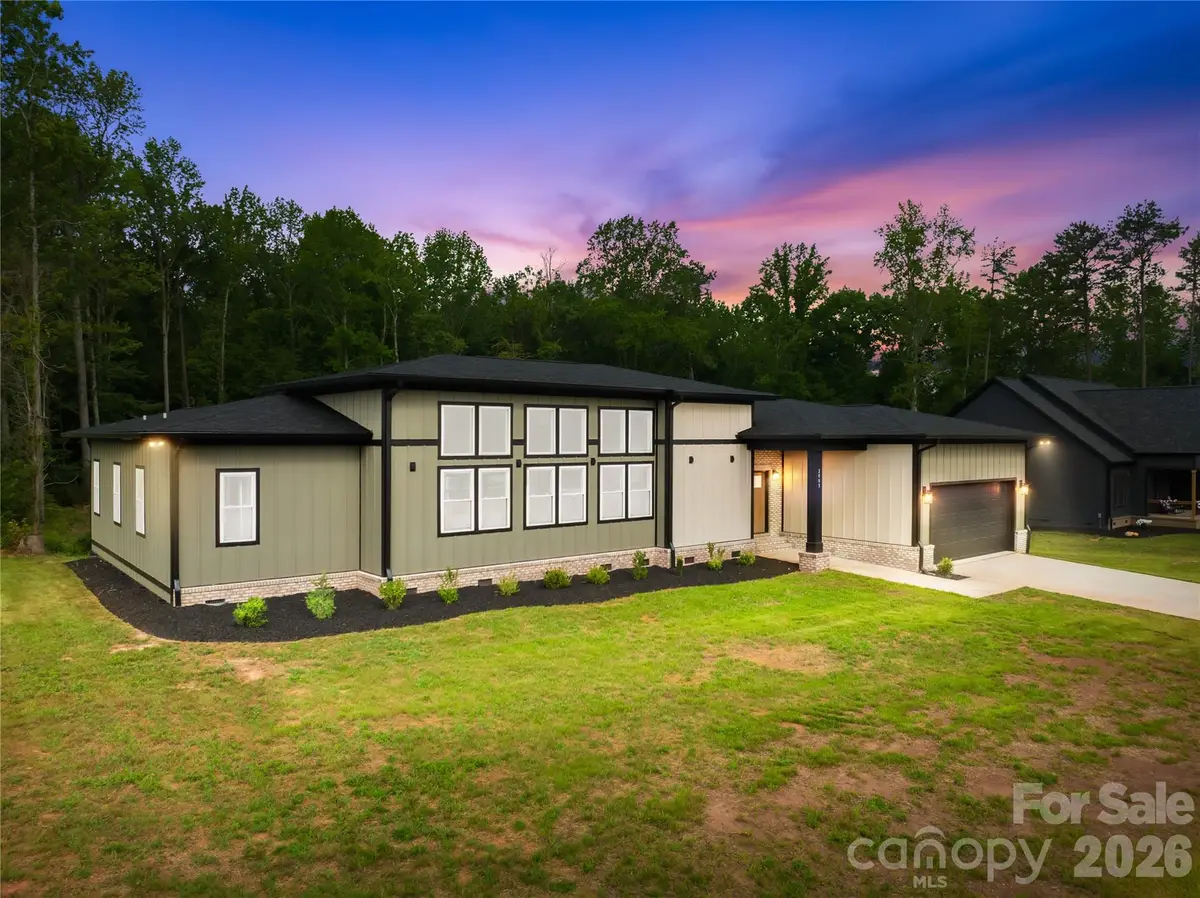 2003 Plain Field Drive, Bessemer City, NC 28016 - #1