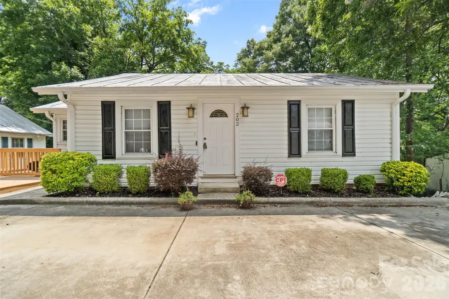 202 E Hargrave Street, Wadesboro, NC 28170 - #2