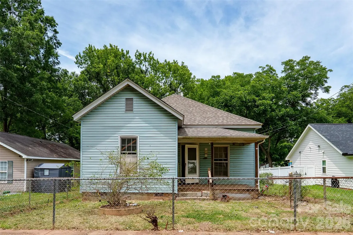 114 W 6th Avenue, Gastonia, NC 28052 - #1