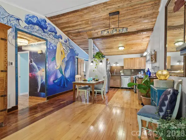 127 Riverview Drive #8 & 8B, Asheville, NC 28806