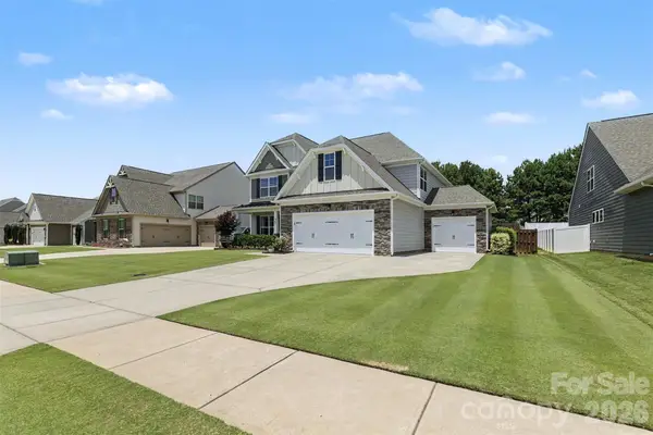 3471 Delaware Drive, Denver, NC 28037