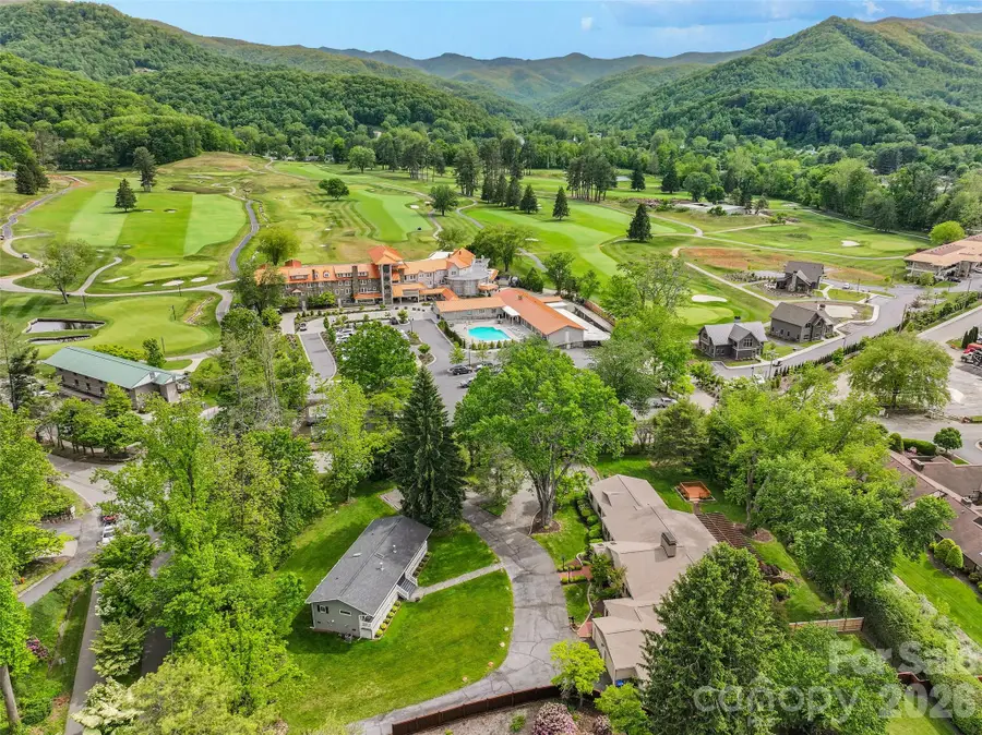142 Country Club Drive, Waynesville, NC 28786 - #3