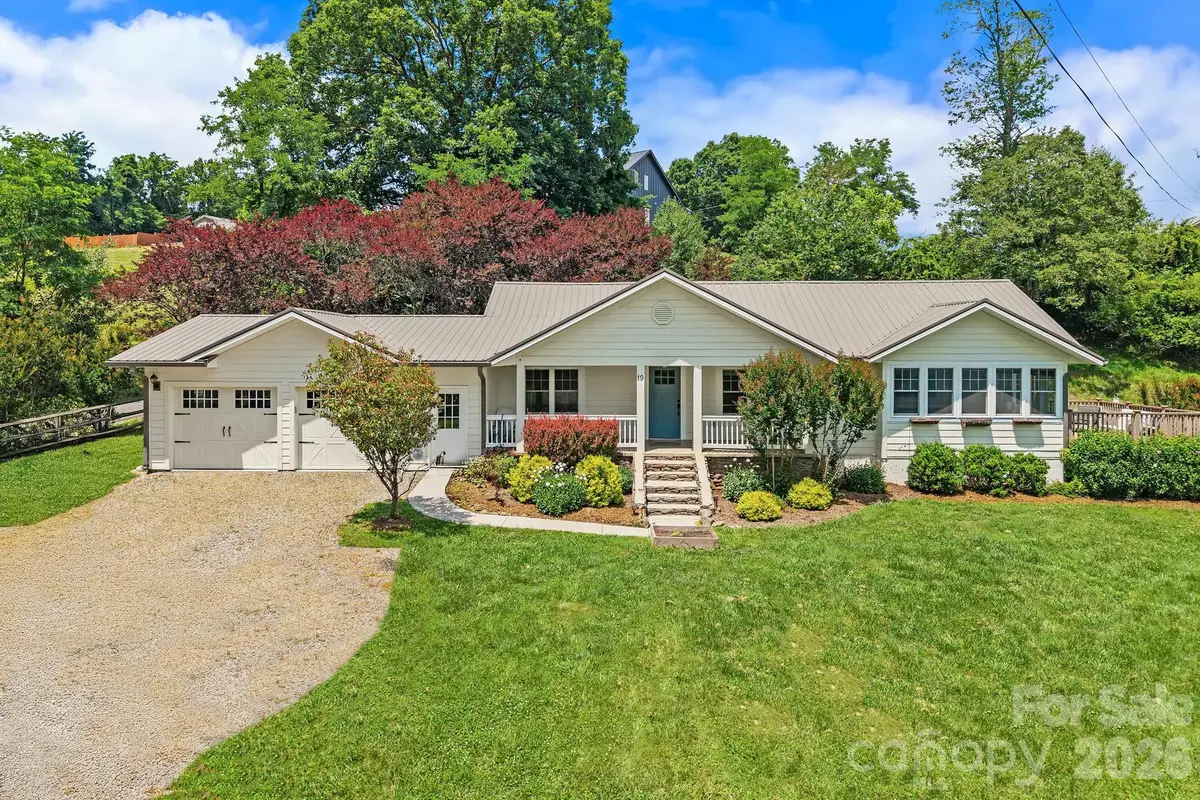 19 Firefly Ridge Trail, Alexander, NC 28701 - #1