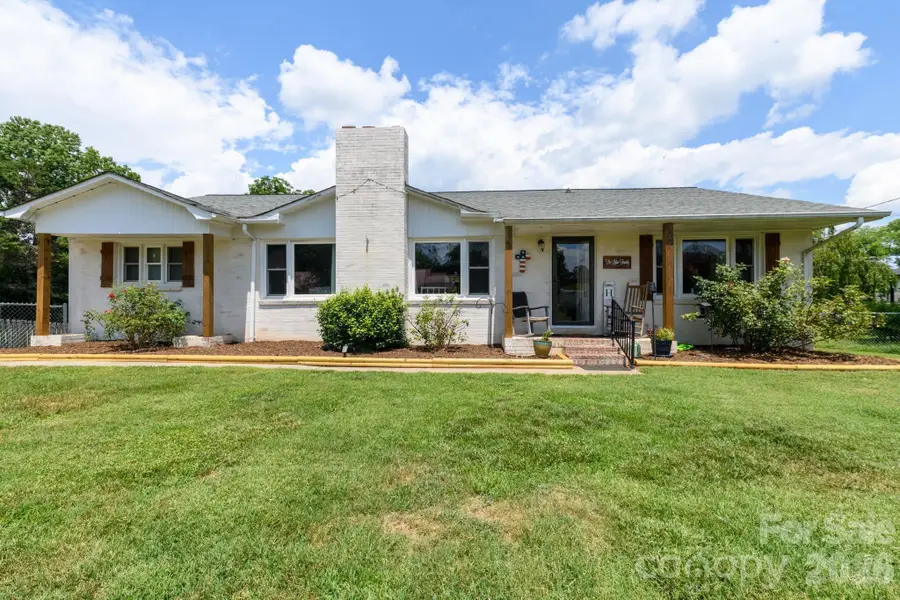 418 Powell Circle Ne, Lenoir, NC 28645 - #2