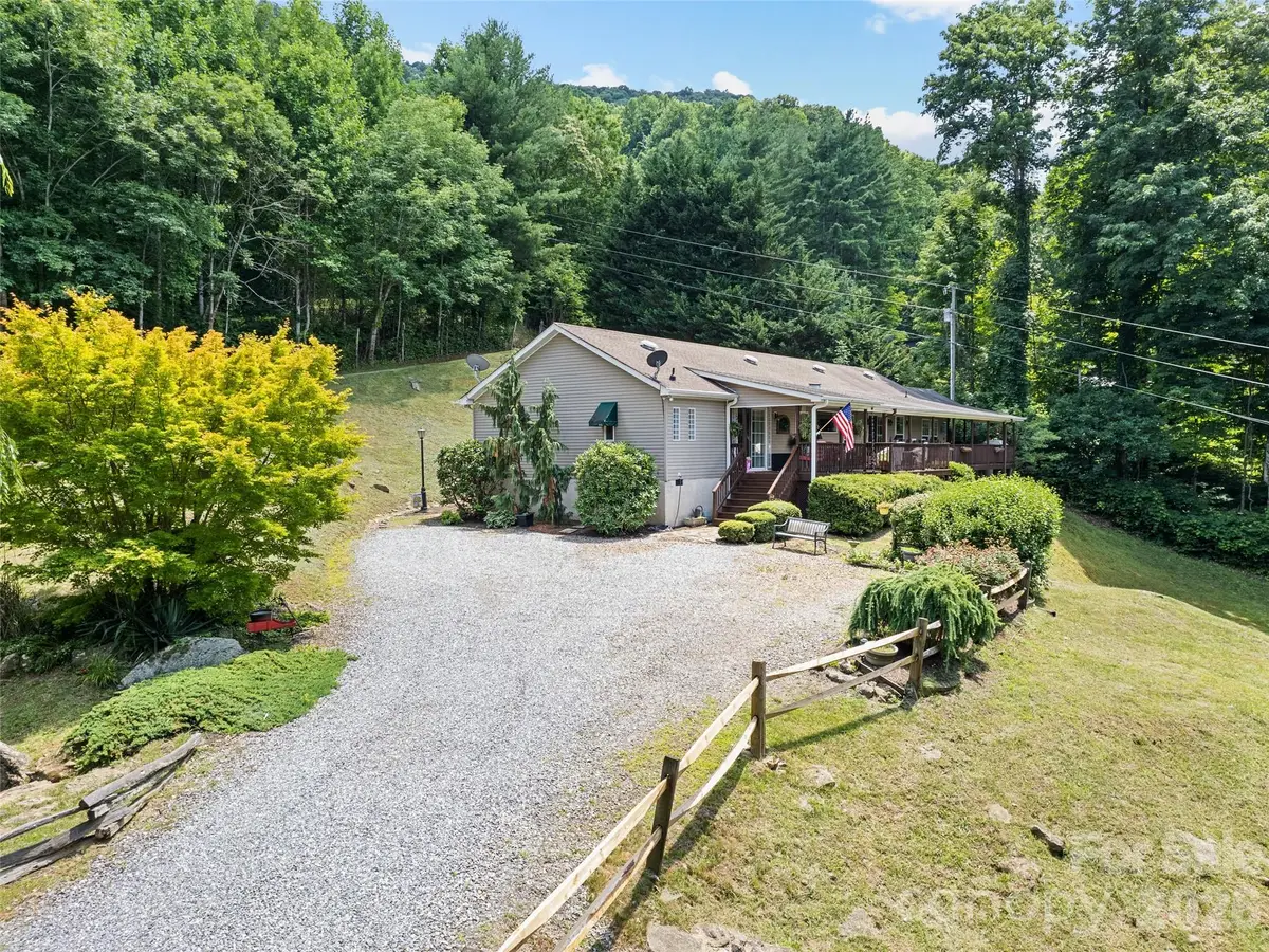 412 Gaddy Heights, Waynesville, NC 28786 - #1