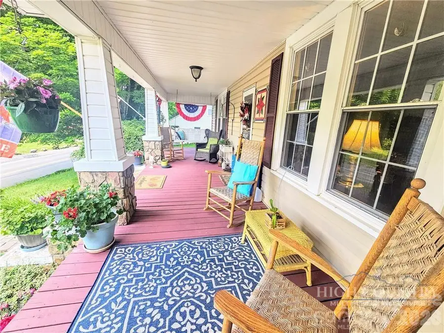 9216 Nc Highway 194 Highway N, Lansing, NC 28643 - #3