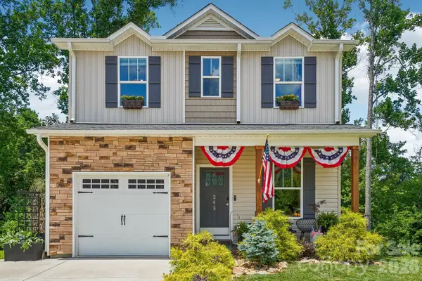 245 Rockrose Court, Asheville, NC 28803