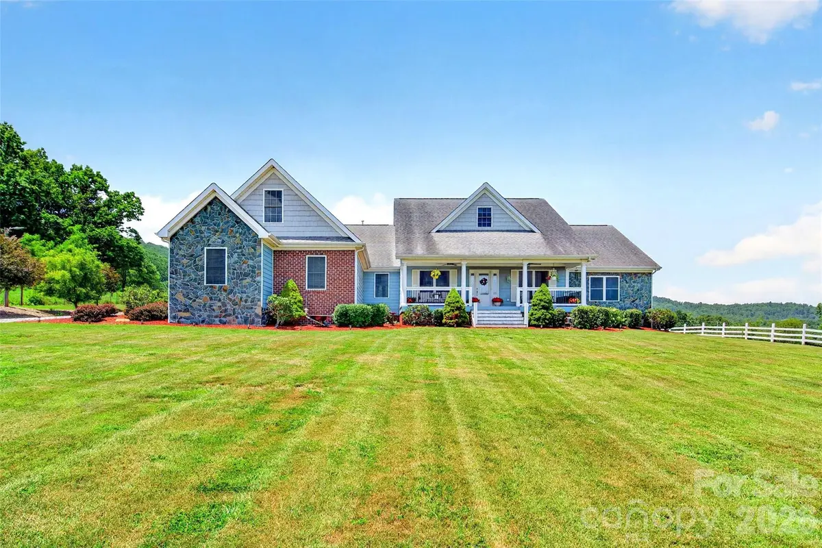1174 Dale Road, Spruce Pine, NC 28777 - #1