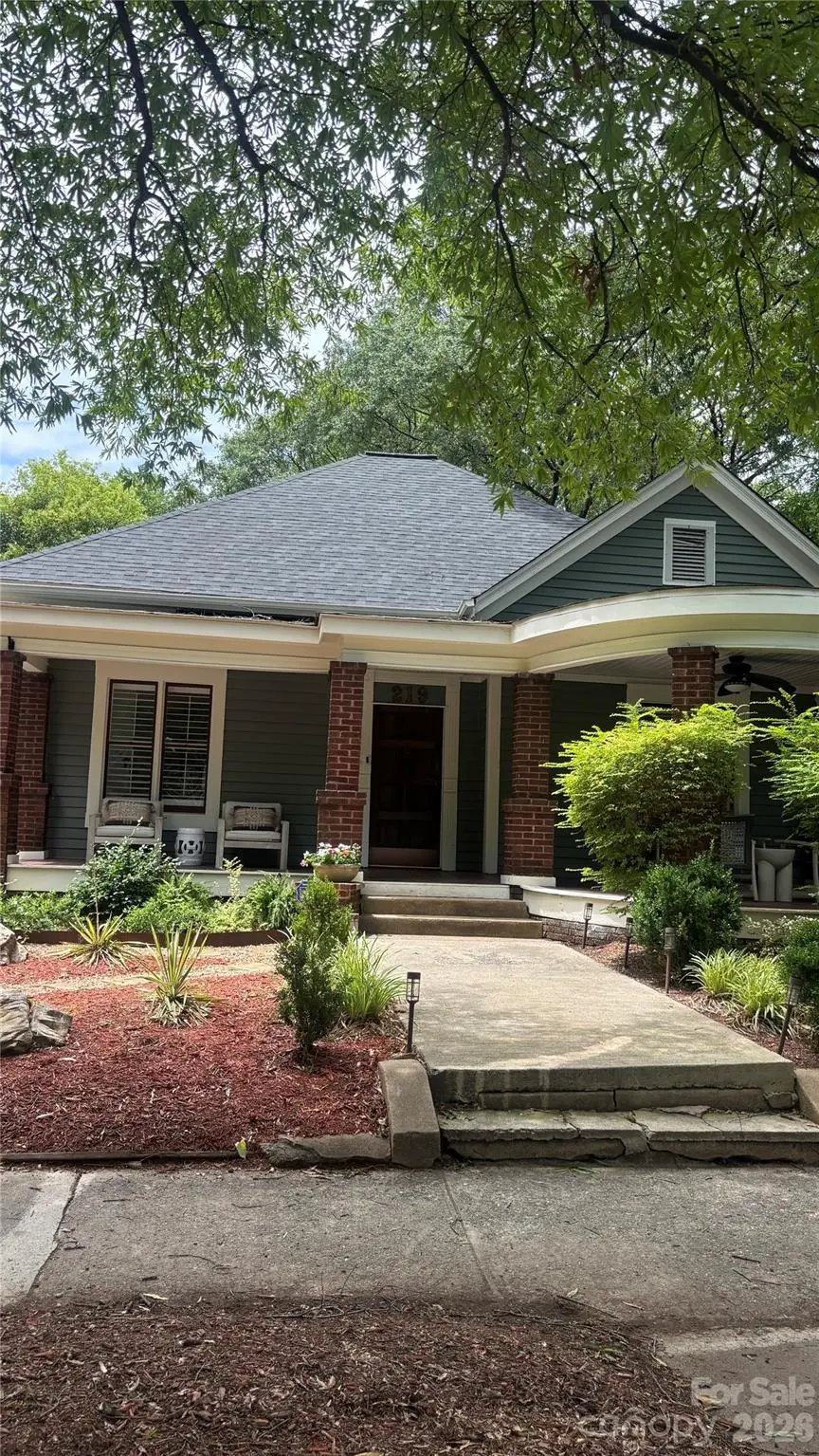 219 W Park Avenue, Charlotte, NC 28203 - #1