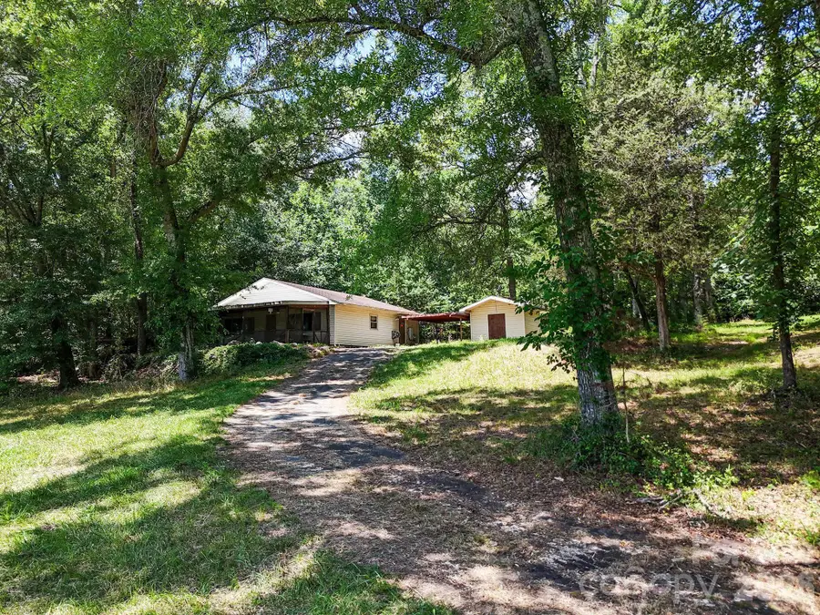 813 Robinson Clemmer Road, Dallas, NC 28034 - #3