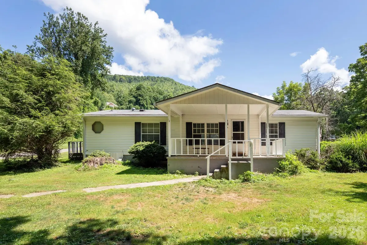 15 Grey Rock Valley, Black Mountain, NC 28711 - #1