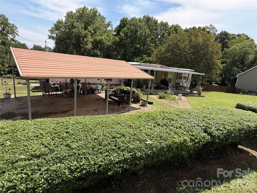 806 Oval Street, Kannapolis, NC 28081 - #2