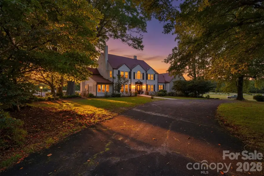 1670 Southwest Boulevard, Newton, NC 28658 - #2