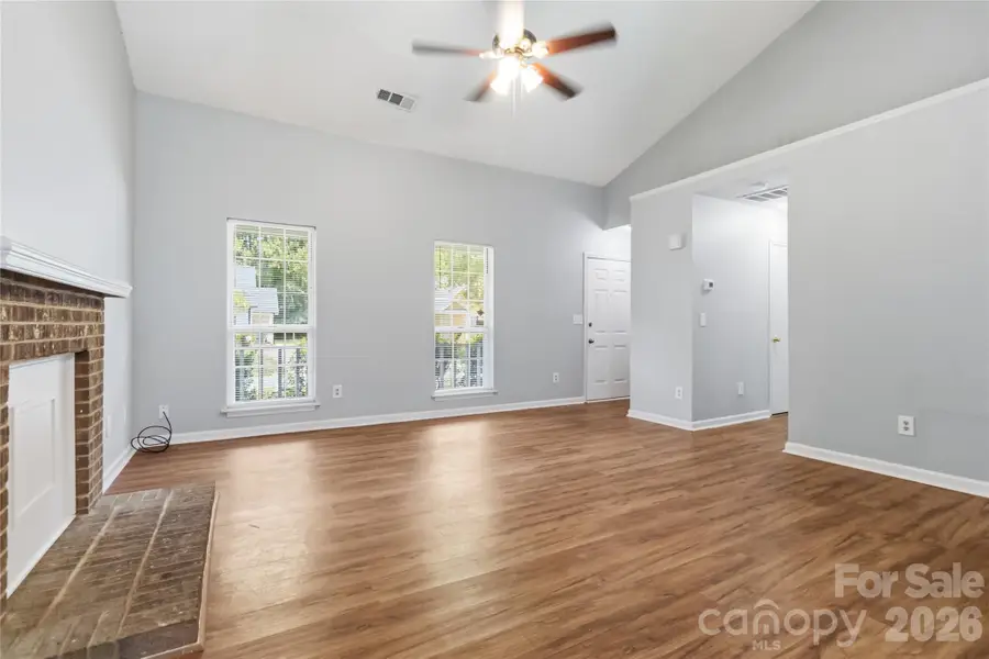 6136 Sunbridge Court, Charlotte, NC 28269 - #3