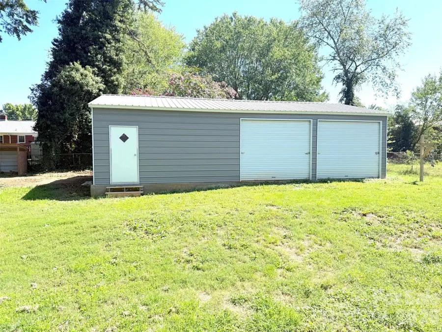 1317 Meadowbrook Circle, Salisbury, NC 28144 - #2