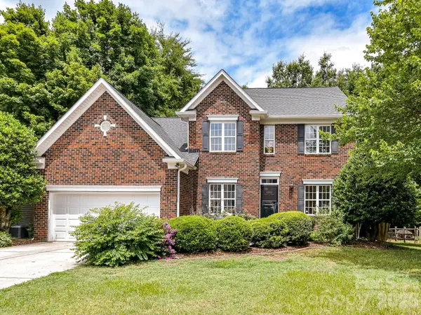 8505 Tintinhull Lane, Waxhaw, NC 28173