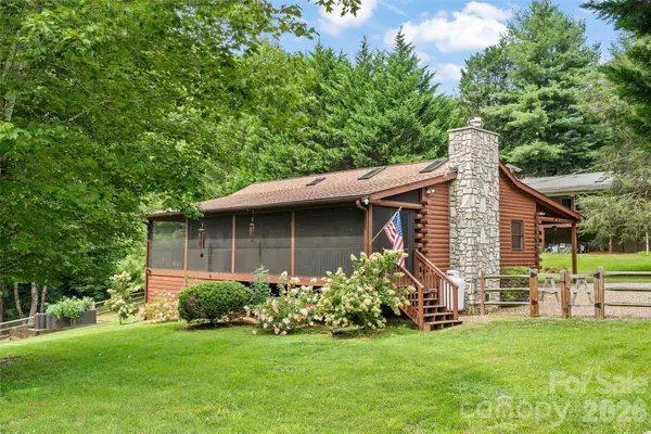 729 Joe Carver Road, Waynesville, NC 28785