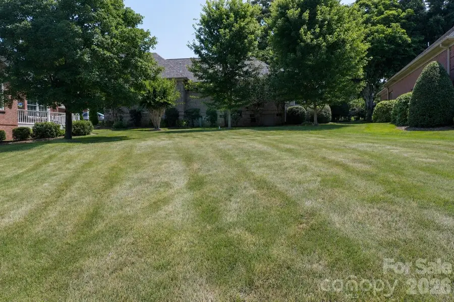 3790 Sarazen Court Ne #5, Conover, NC 28613 - #2