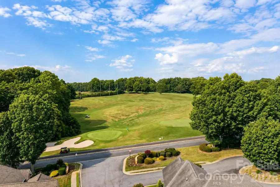 3790 Sarazen Court Ne #5, Conover, NC 28613 - #3