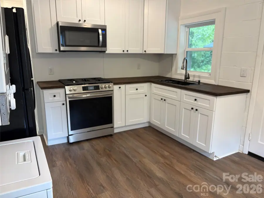 1107 S Meeting Street, Statesville, NC 28677 - #3