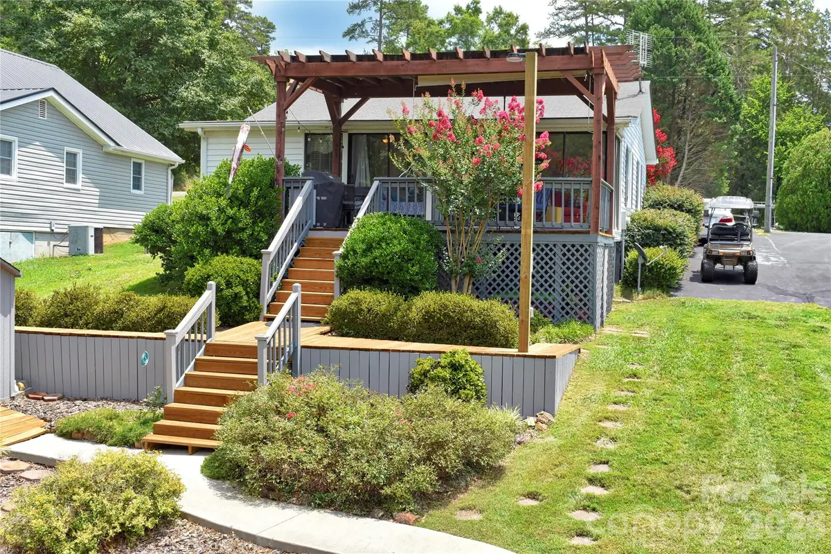 260 Pirates Cove, Badin Lake, NC 28127 - #1