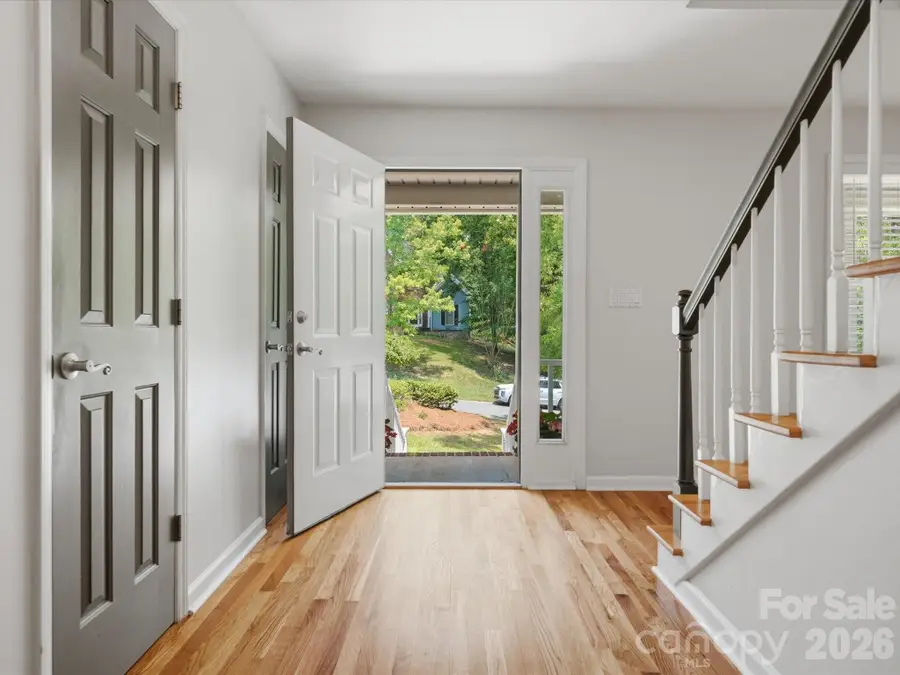 419 Whitefriars Lane, Matthews, NC 28105 - #3