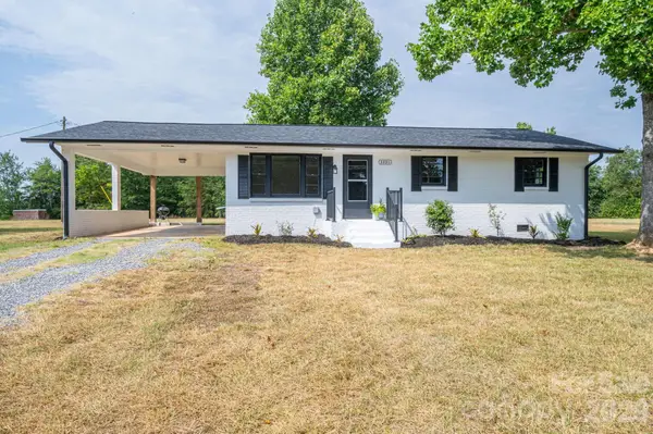 3331 Hog Hill Road, Vale, NC 28168